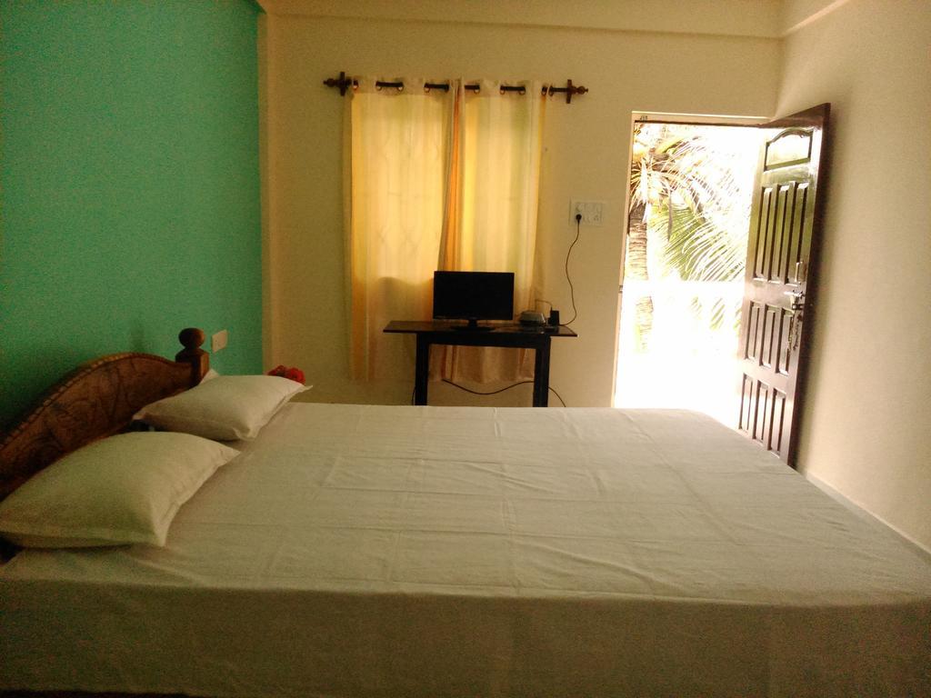La Blanche Guest House Calangute Buitenkant foto